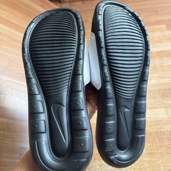 Nike Victori One Slides size 8 main image 5